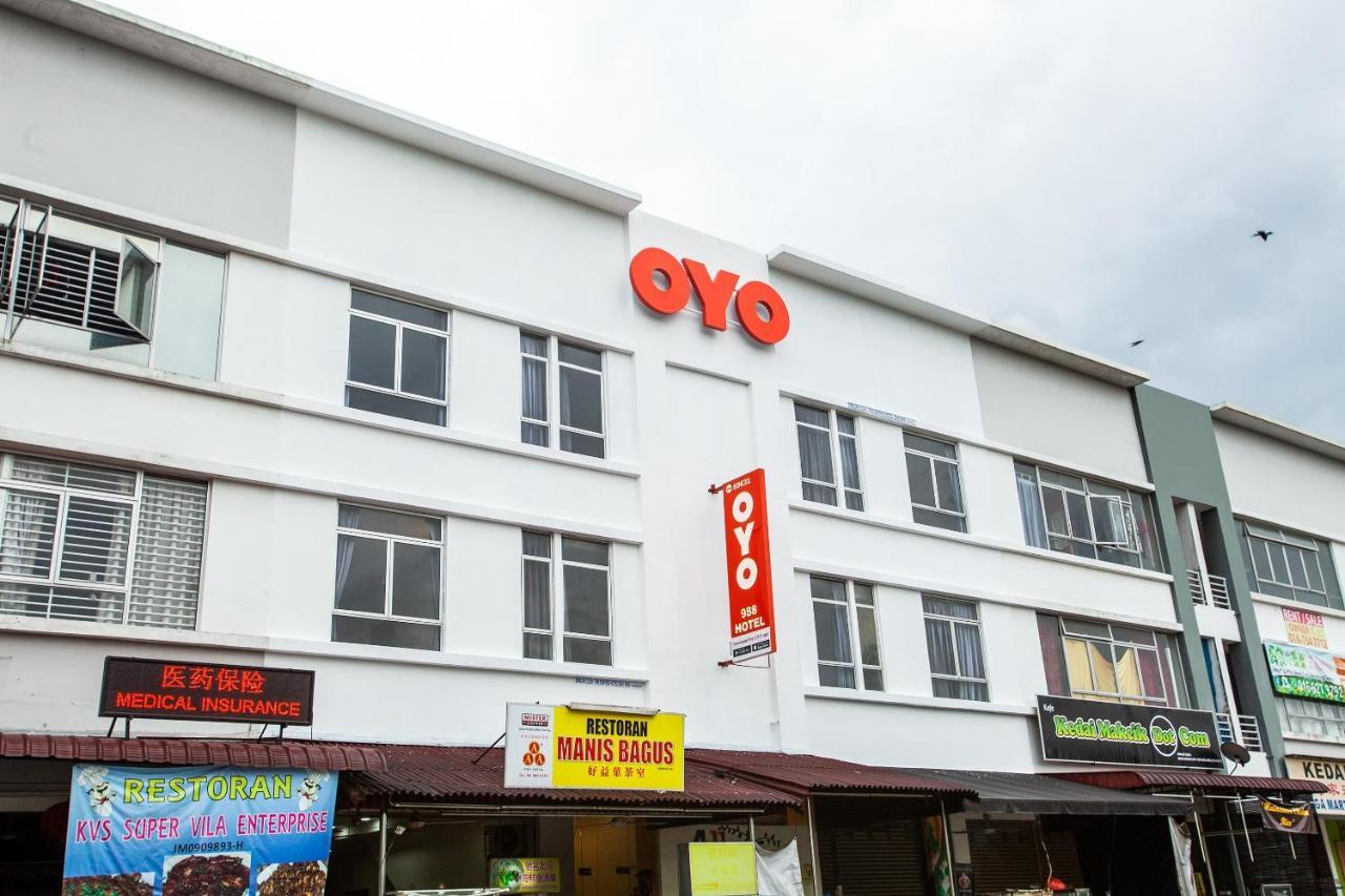 Oyo 89631 988 Hotel Johor Bahru Extérieur photo